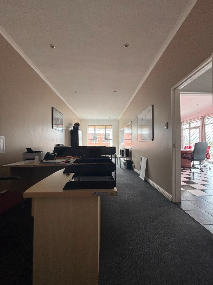 Commercial Property for Sale in Neave Industrial Eastern Cape